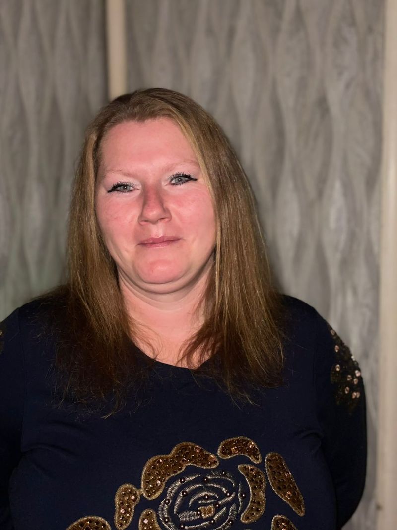 Irina, 37