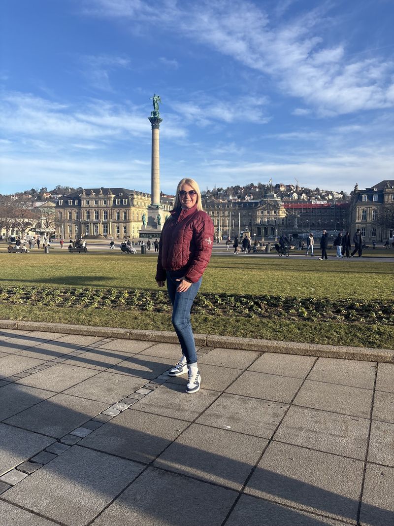Inna, 41