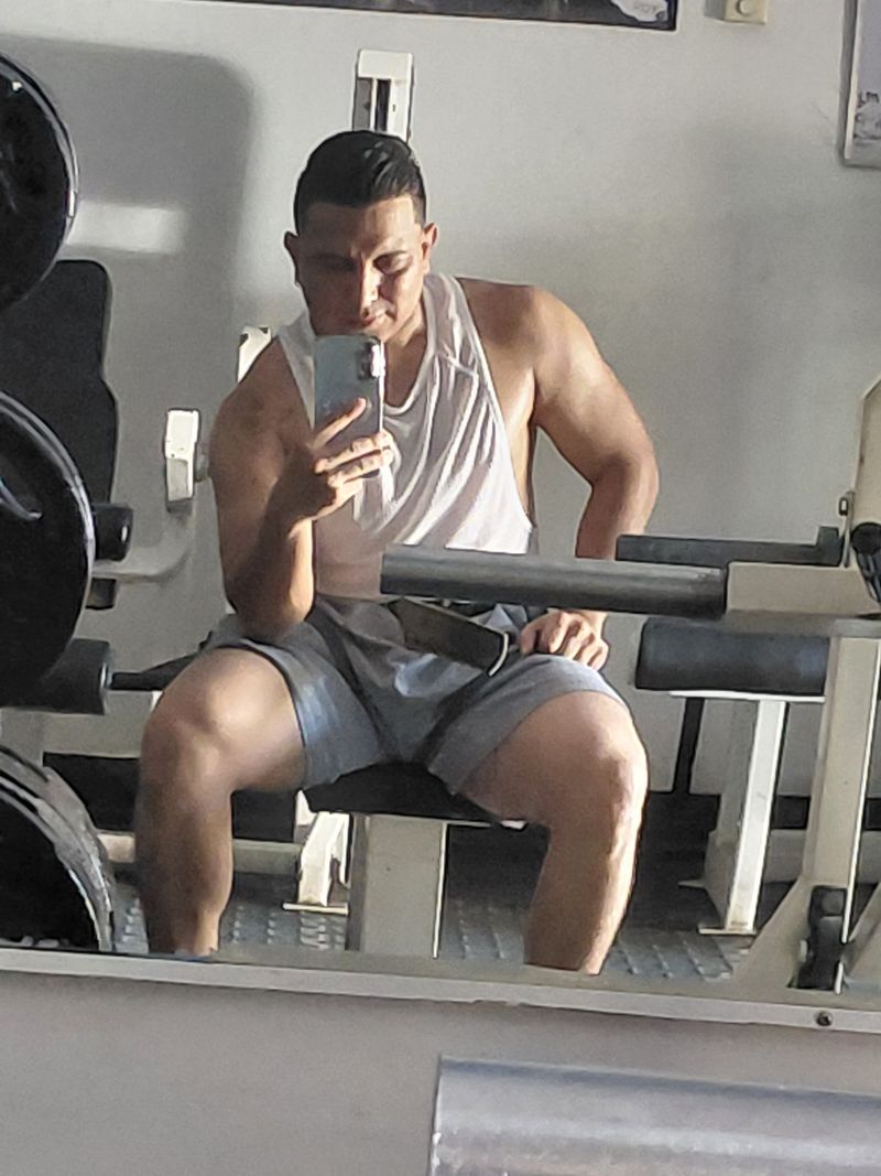 Vladimir, 30