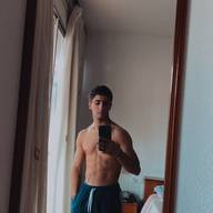 Sergio, 25