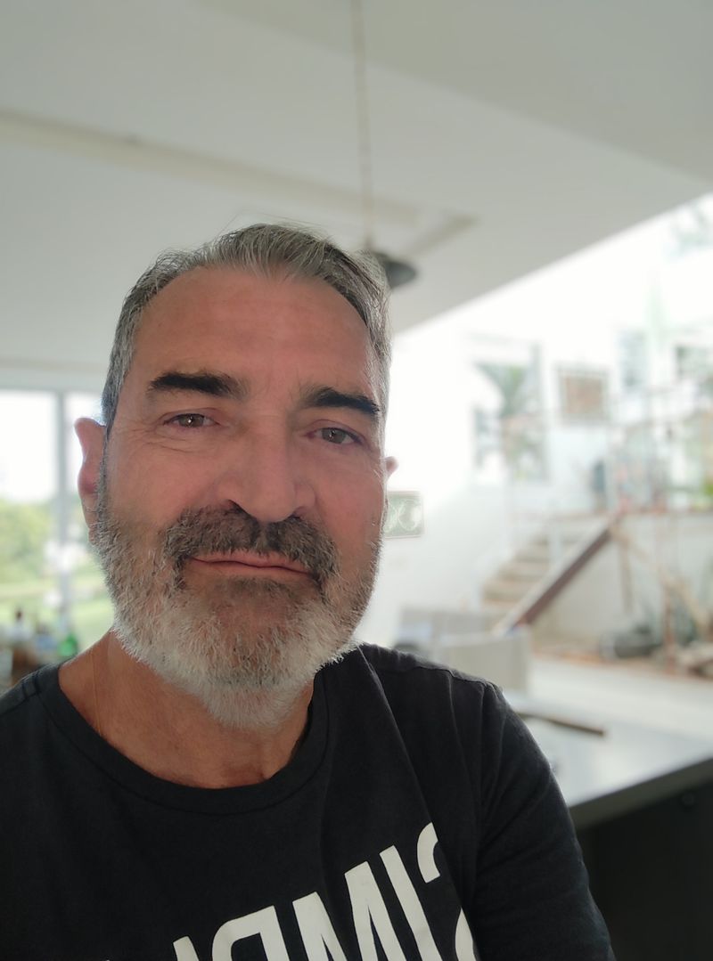 Luiz, 63
