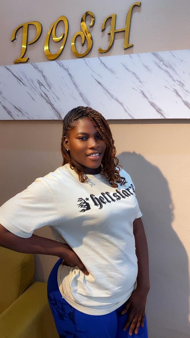 Lutufia, 23