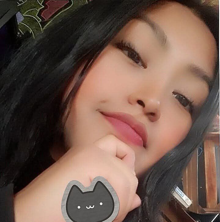 Ari, 23