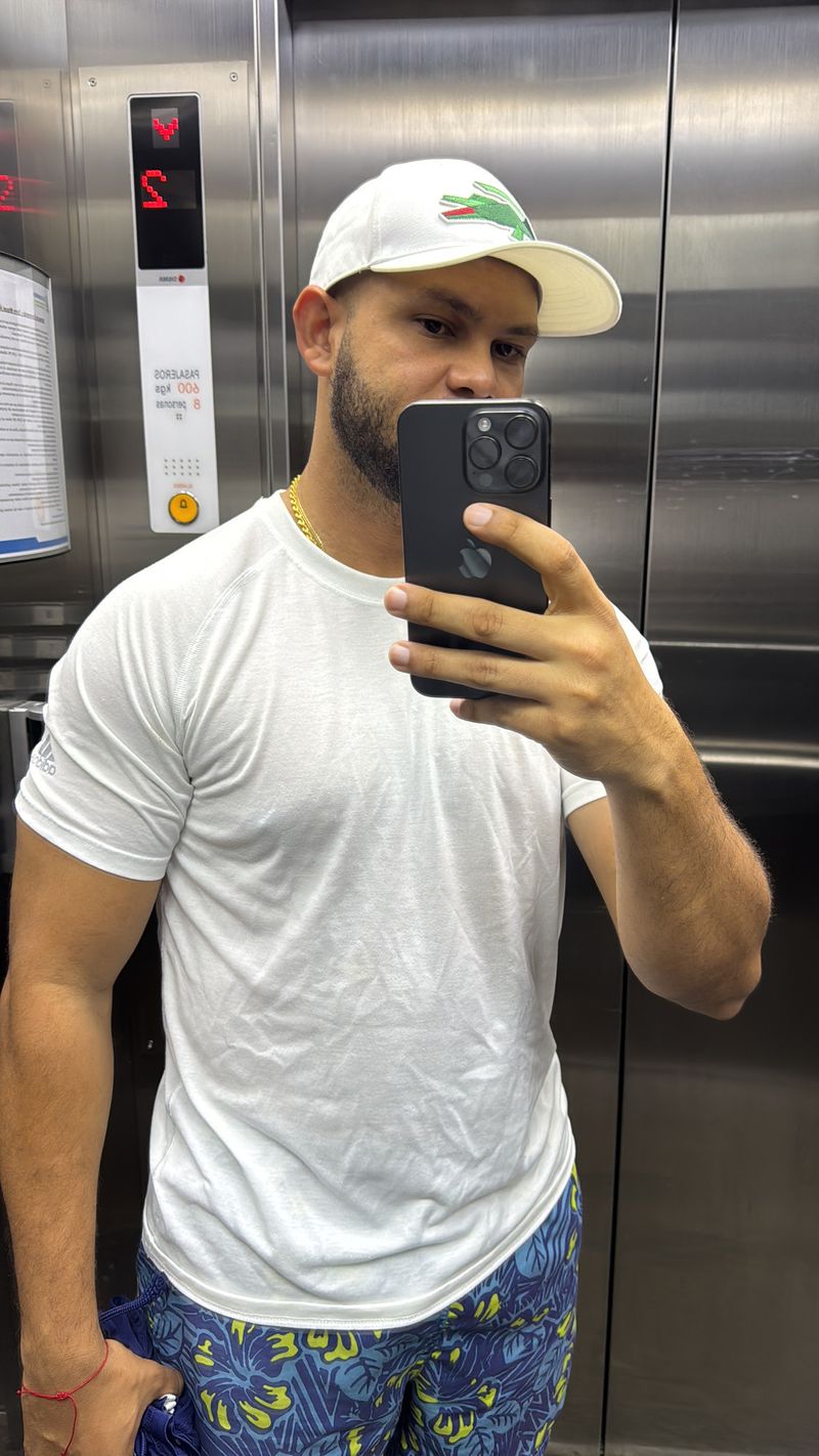 Xabier, 40