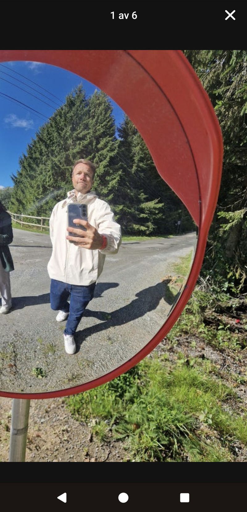 Robert, 43