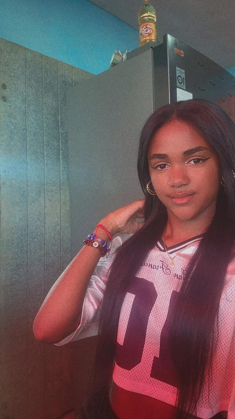 Yadita, 19