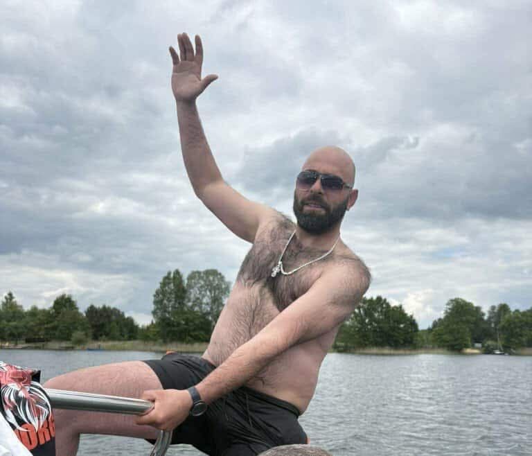 Zvio, 37