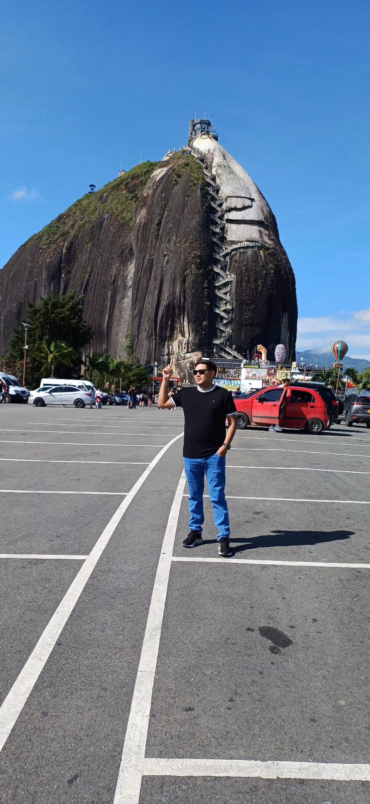 Walter Ayala, 25