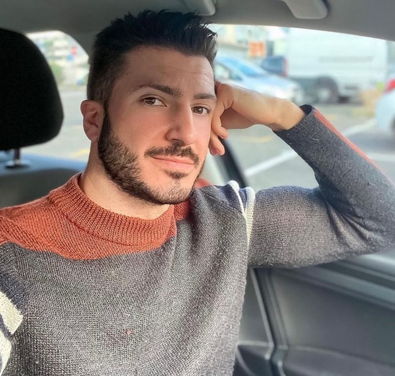 Sebastien, 43