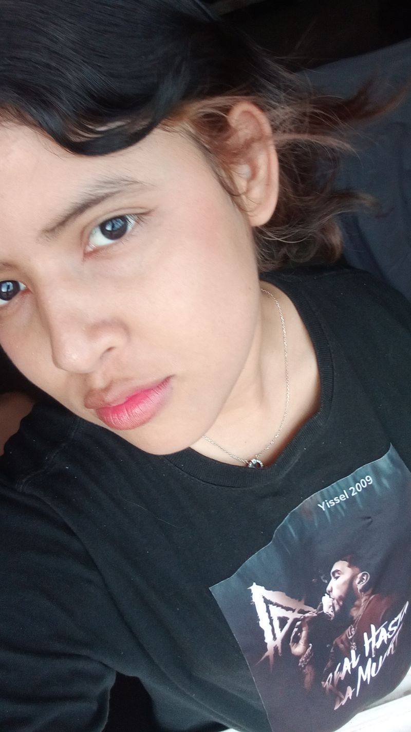 Ivis, 18