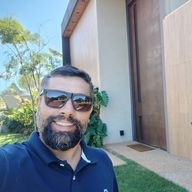 Giovanni, 40