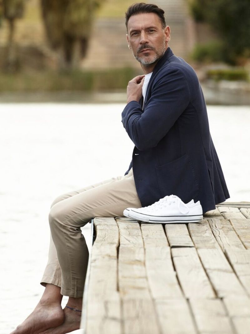 Alex, 47