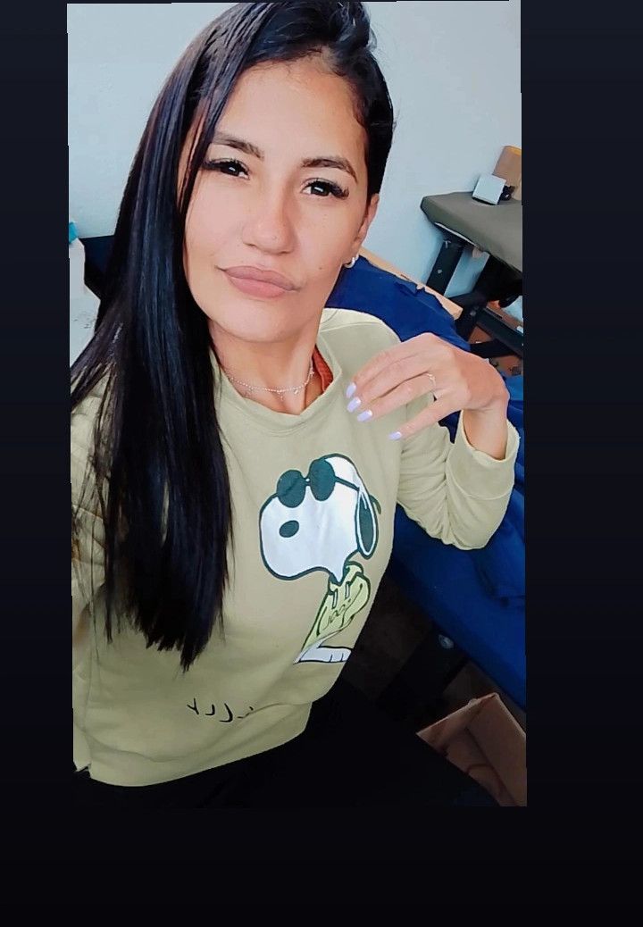 Natalia, 34