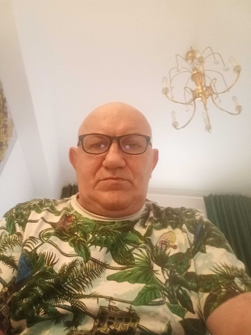 Mirosław, 60
