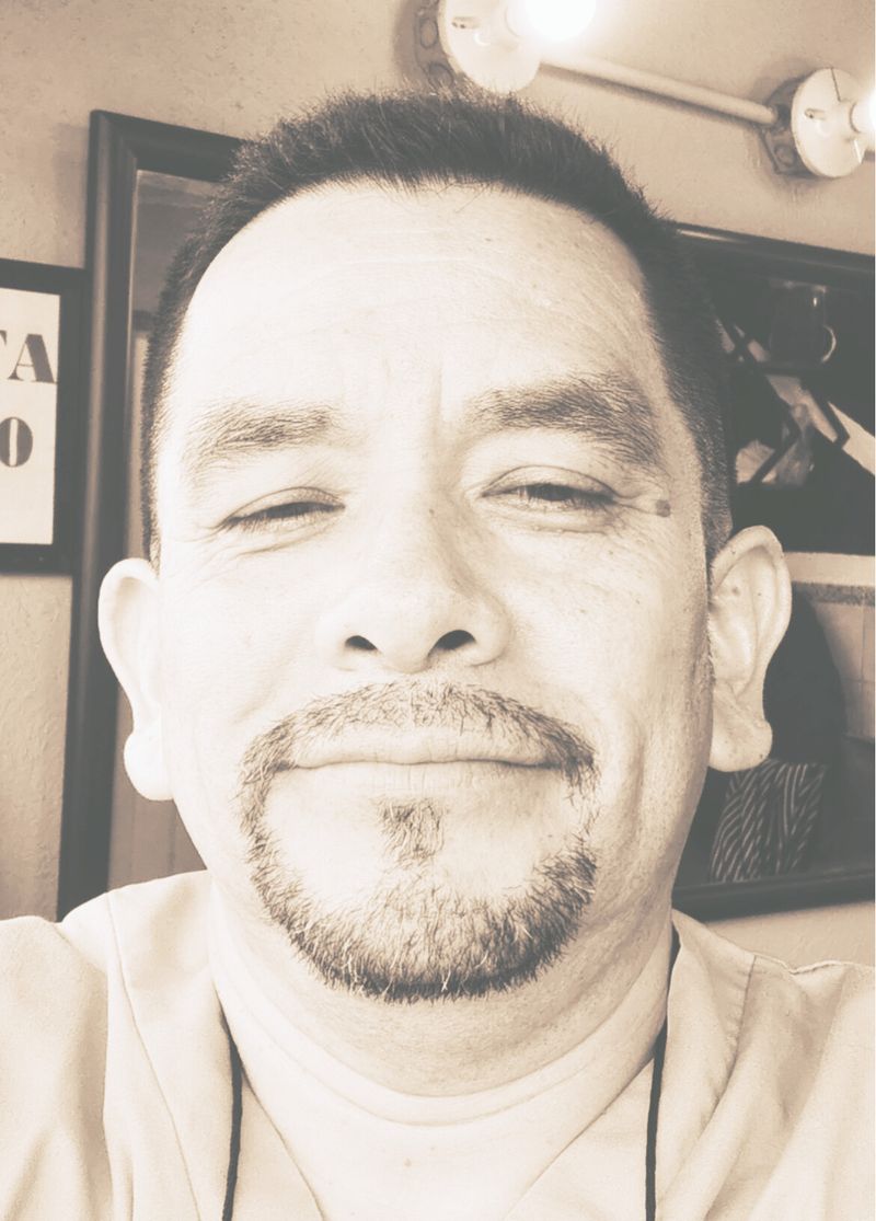 Cristhián, 56