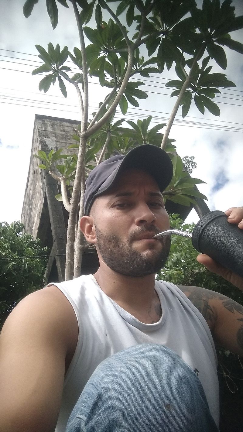 Nathanael, 30