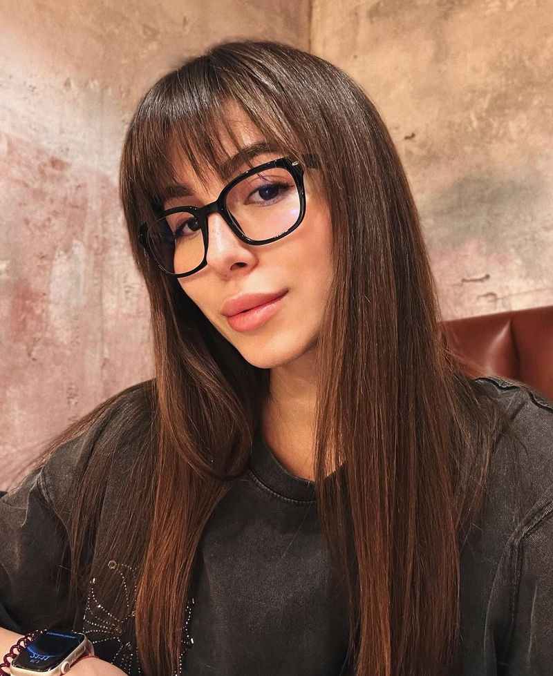 Alina, 28