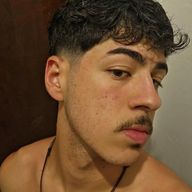 Daniel, 20