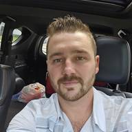 Nicolas, 30