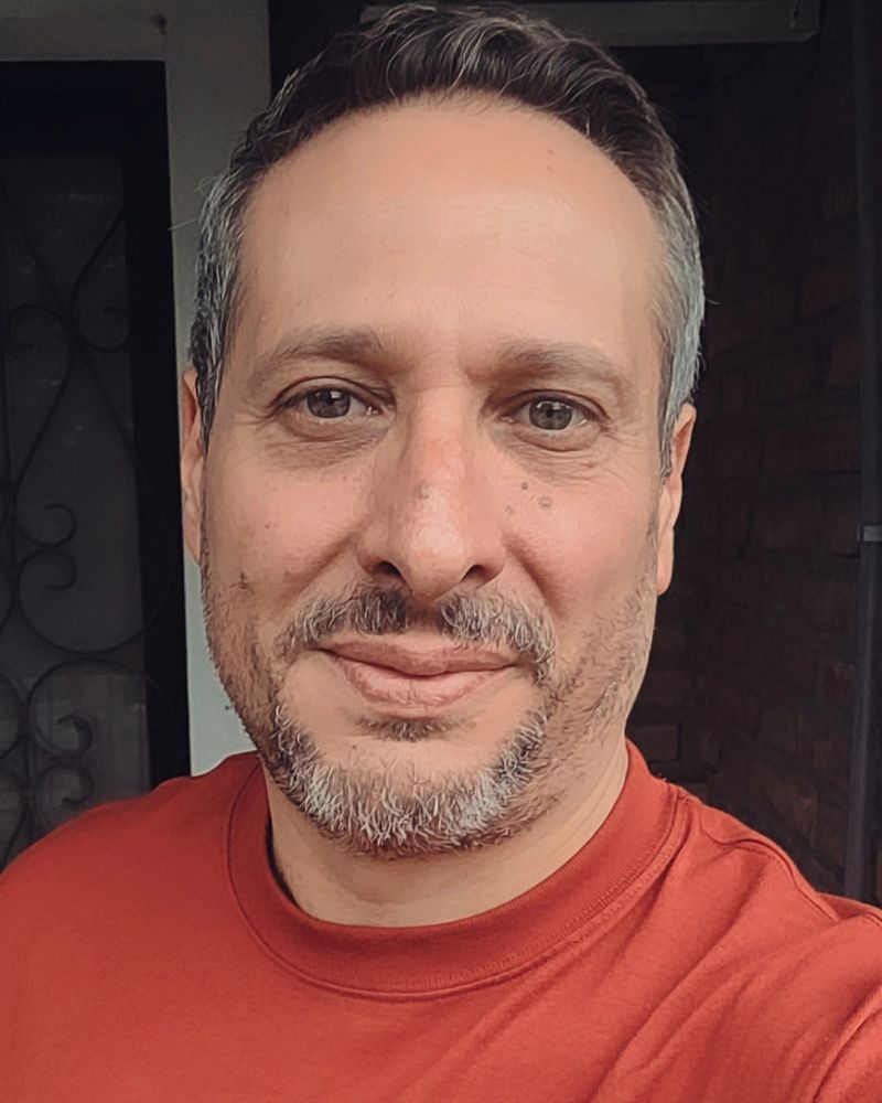 Pablo, 51