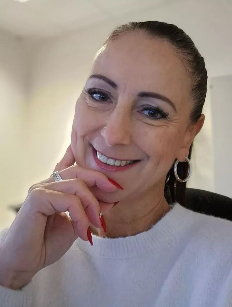 Eunice, 39