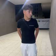 Juan, 18