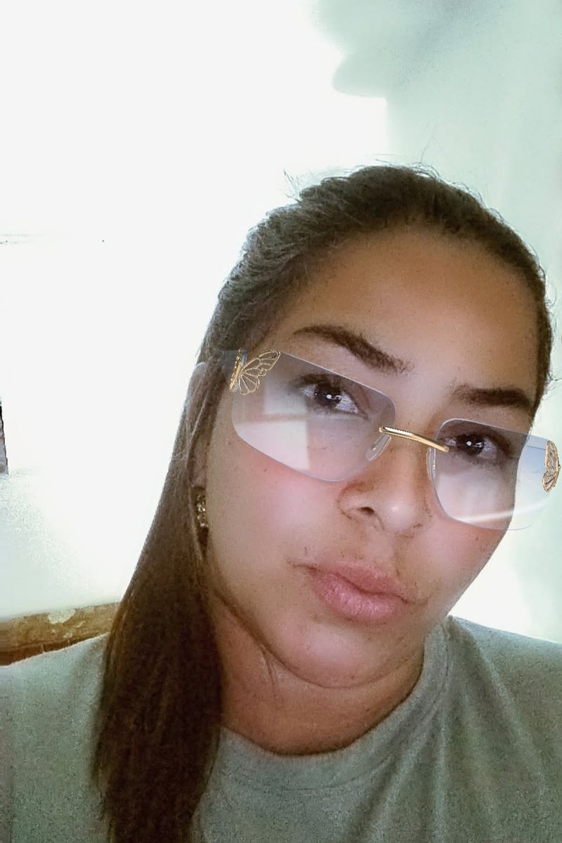 Andrea, 45