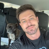 João, 37