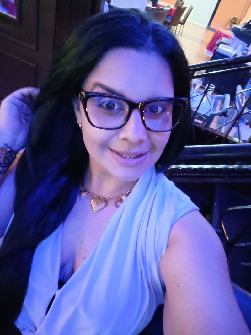 Cathy, 38