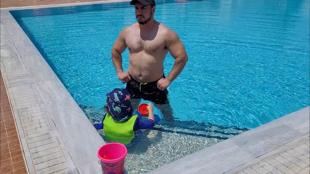 Κωνσταντίνος Π, 41