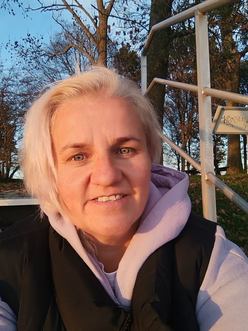 Marta, 51