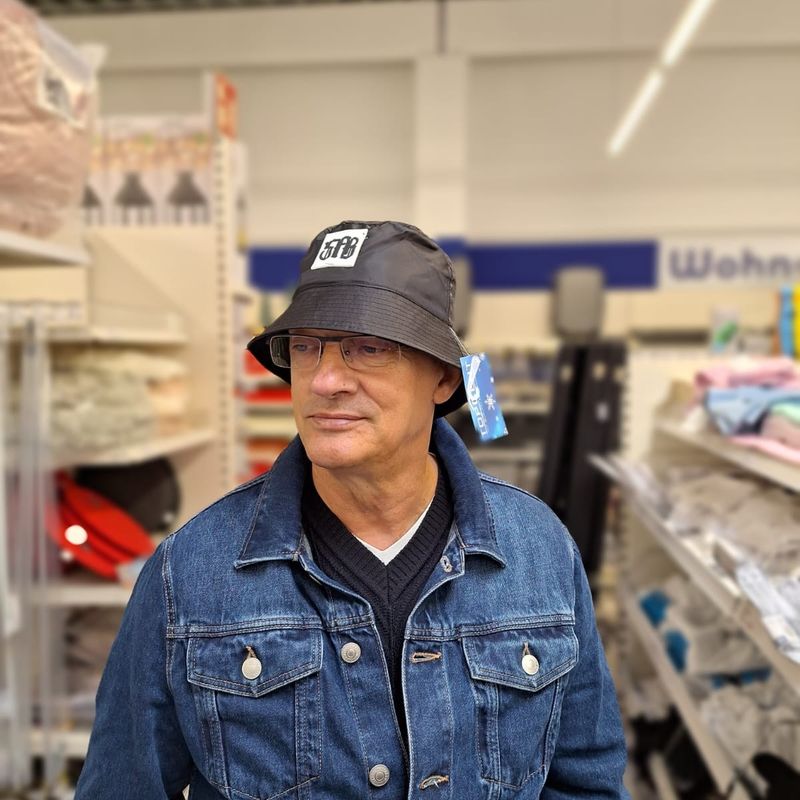Janusz Leosz, 60