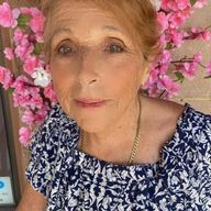 Lilly, 80