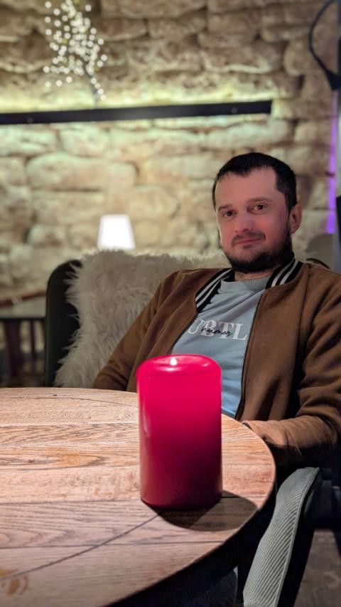 Liubomyr, 37