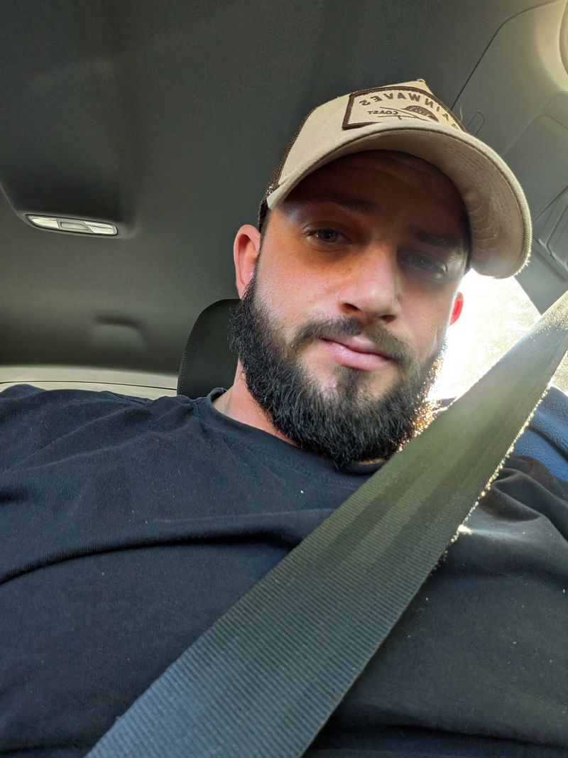 Nikodem, 28