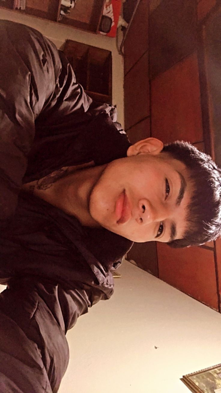 Jose, 20