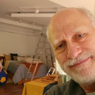 Daniel, 68