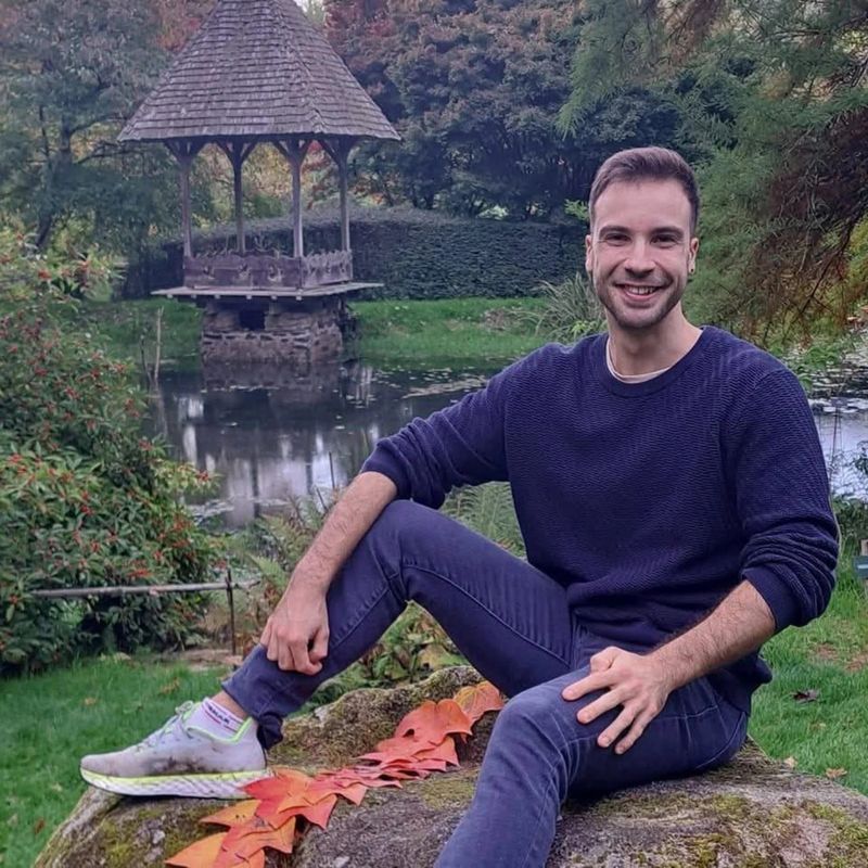 Florian, 26