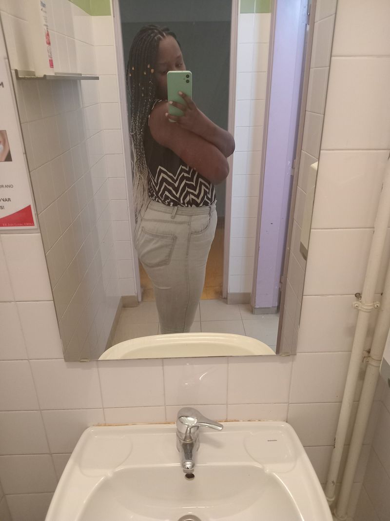 Aissatu Cande, 26