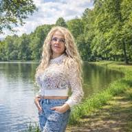 Aneta, 47