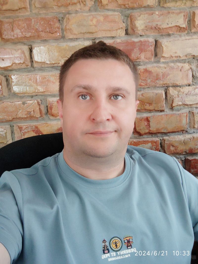 Андрей Биш, 44