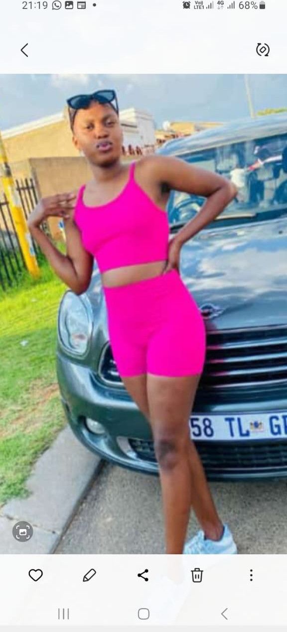 Katlego, 25