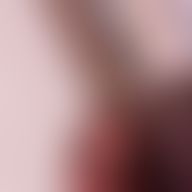 Juliana, 34