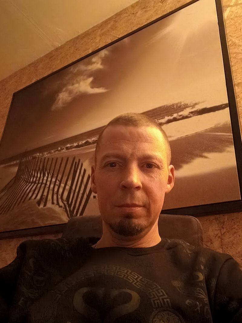 Marcin, 42