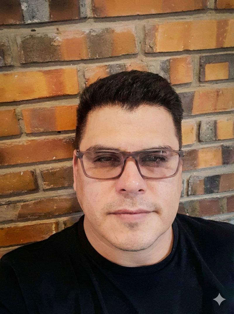 Jose, 41