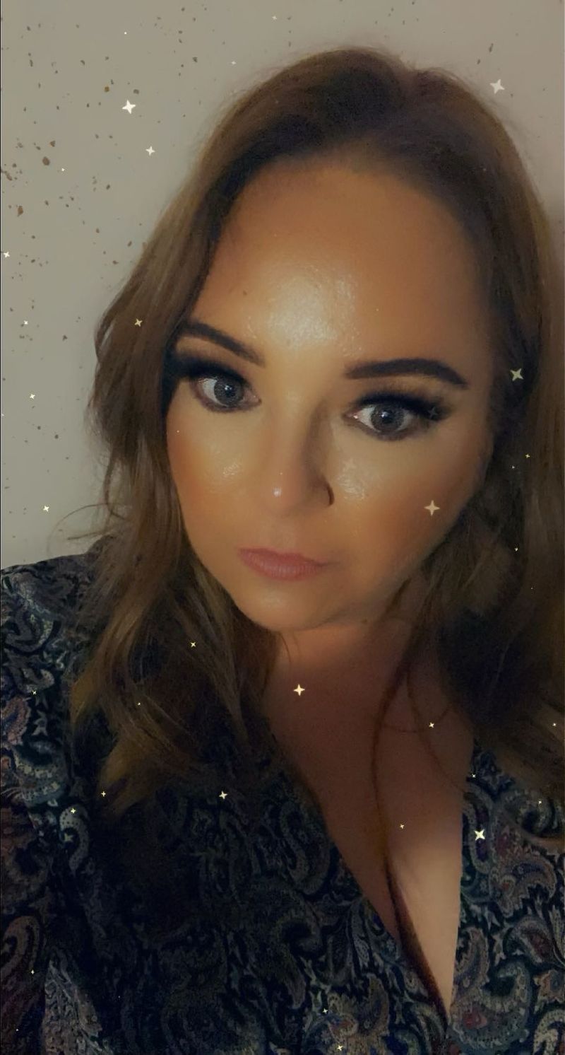 Barbara, 43
