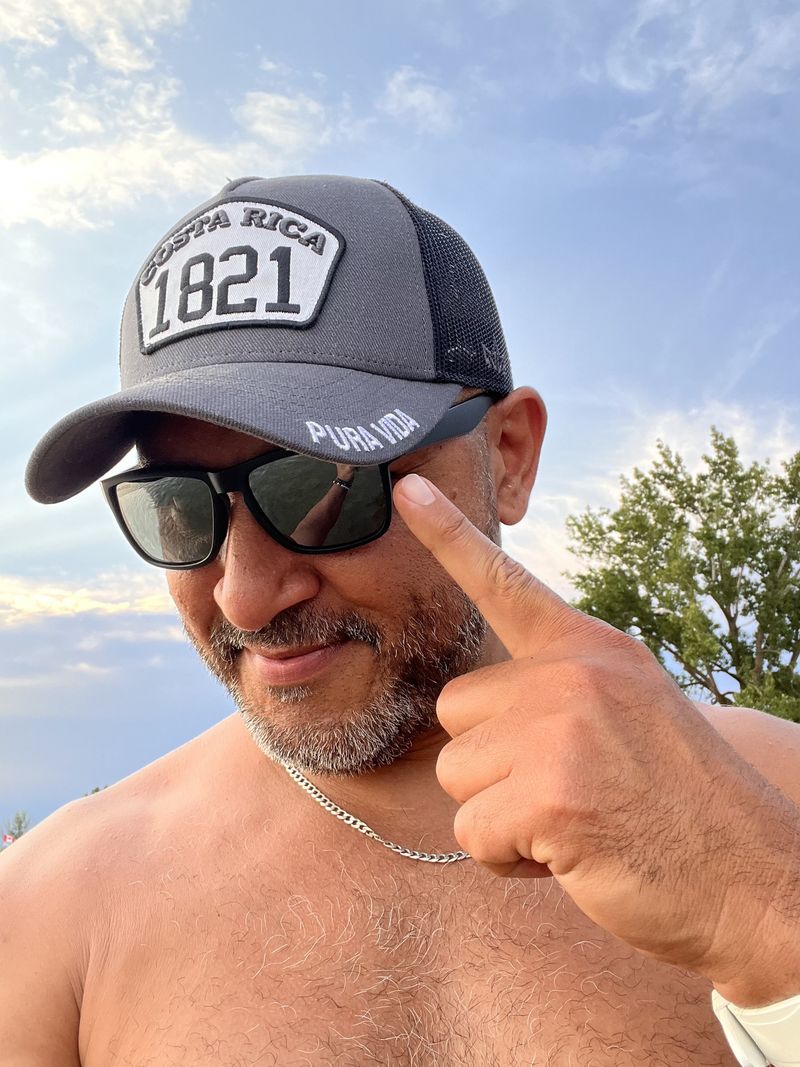 Tico, 49