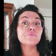 Mélanie, 41