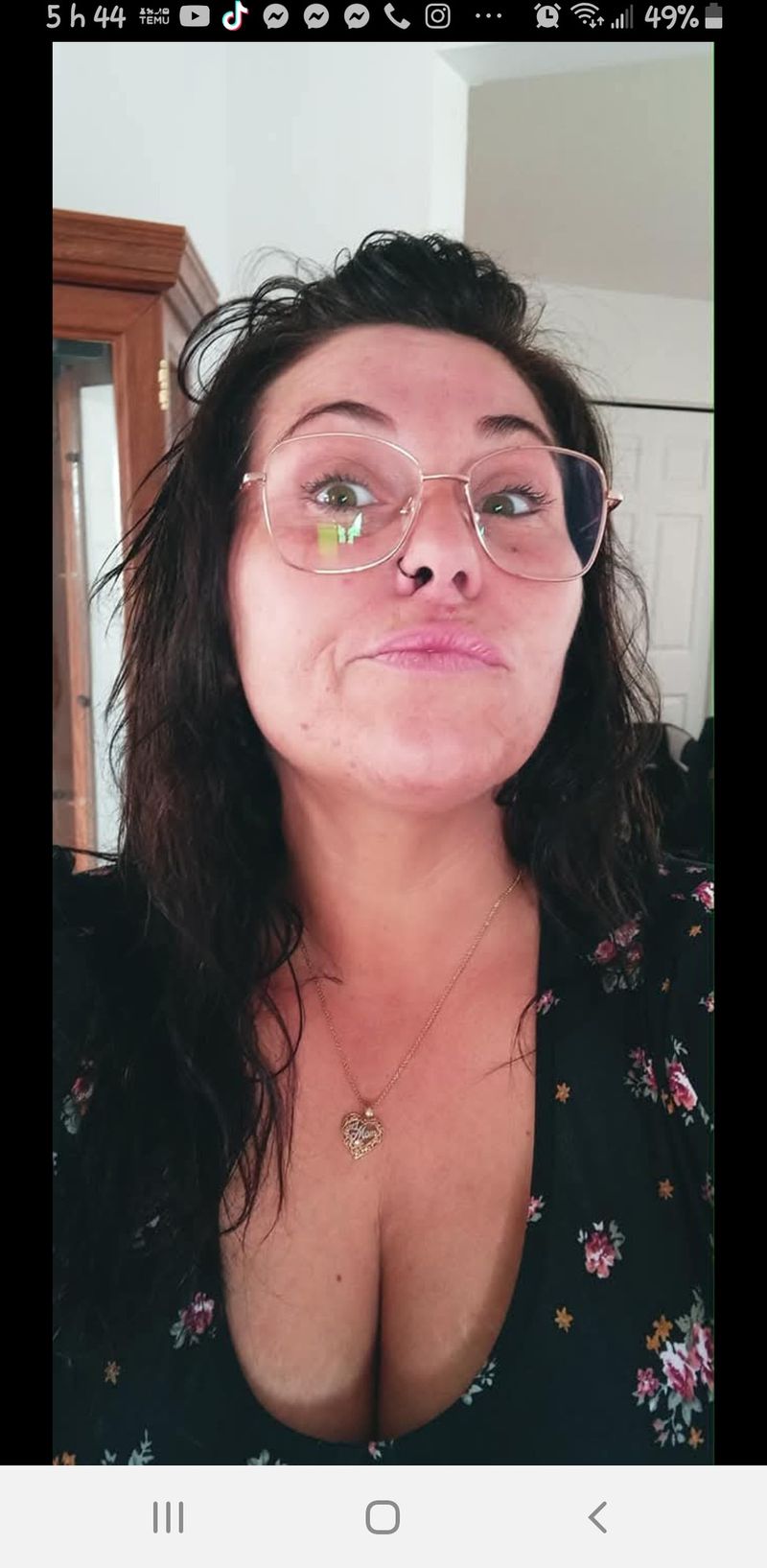 Mélanie, 41
