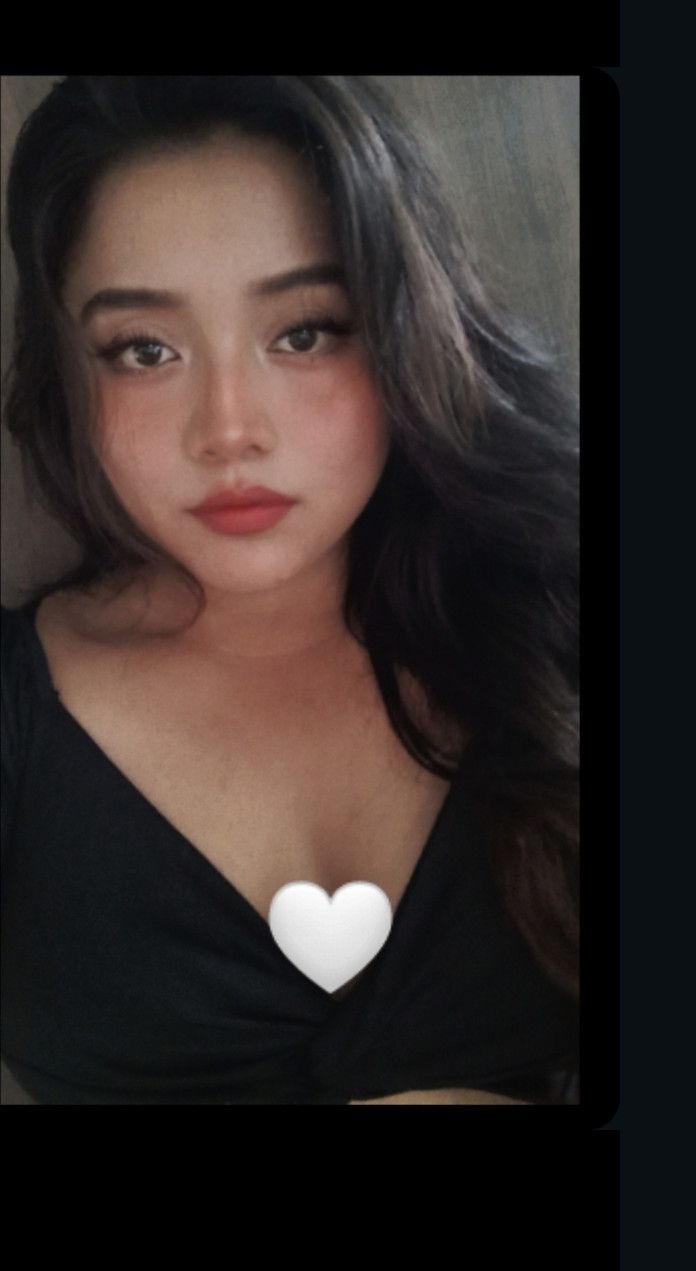Stefania, 25